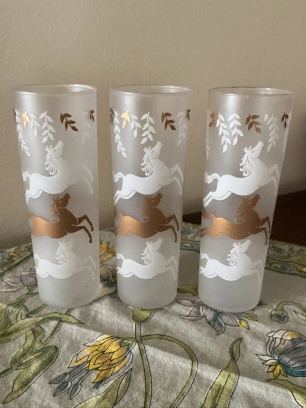 Vintage Libbey Glass Horse Cavalcade Frosted Highball/Tom Collins Set of 3 MCM